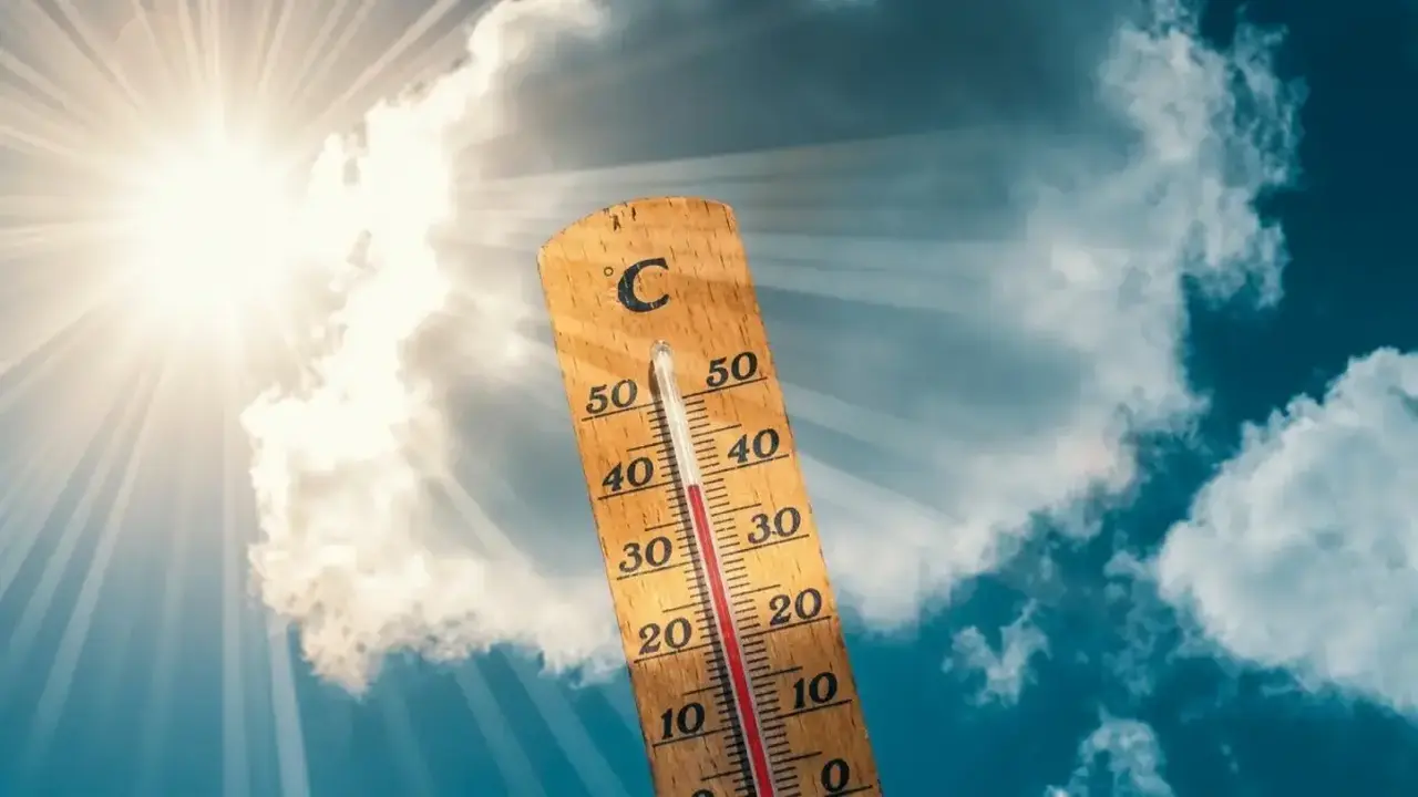 الأرصاد تحذر من شبورة ورياح نشطة بسرعة 40 كم في القاهرة اليوم